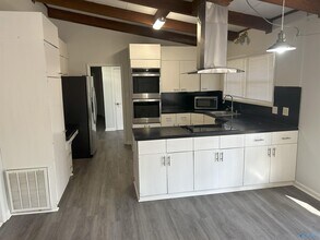 1707 SE Mountainbrook Dr in Huntsville, AL - Building Photo - Building Photo
