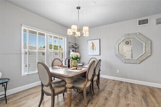9940 Collins Ave in Bal Harbour, FL - Building Photo - Building Photo