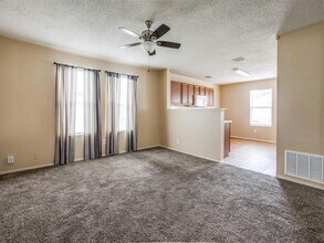 111 Live Oak Ln in Terrell, TX - Building Photo - Building Photo