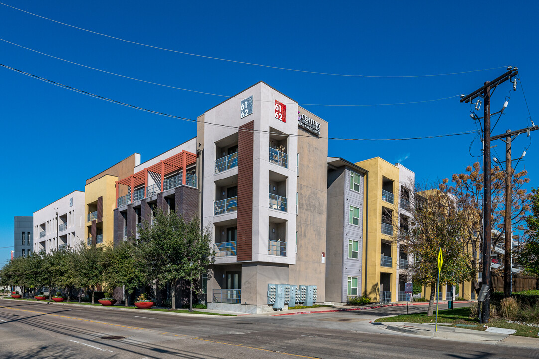 Century Medical District in Dallas, TX - Foto de edificio