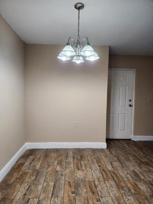 1198 Lake Terry Dr in West Palm Beach, FL - Building Photo - Building Photo