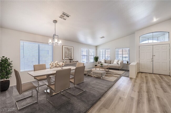 property at 1851 Vista Pointe Ave