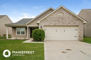 619 Findlay Ln in Greenwood, IN - Building Photo