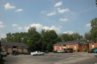 Hacienda Apartments in Huntsville, AL - Building Photo - Building Photo