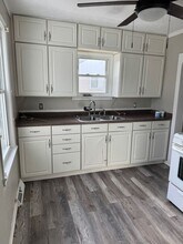 26546 Palmer St in Madison Heights, MI - Building Photo - Building Photo