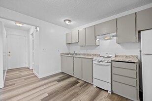 Centennial West Apartments in Walla Walla, WA - Building Photo