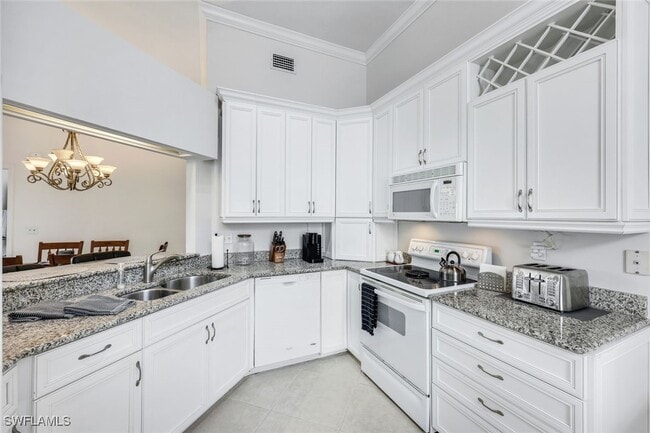 631 Beachwalk Cir