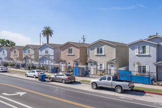 9001-9019 Avalon Blvd in Los Angeles, CA - Building Photo - Building Photo