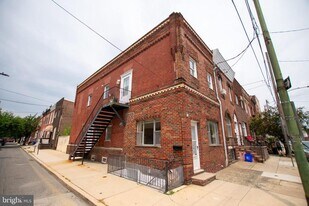 2312 S 12th St in Philadelphia, PA - Building Photo