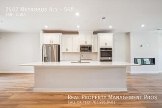 2462 Metrobus Aly in Herndon, VA - Building Photo - Building Photo