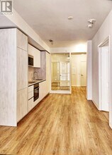8-708 Widmer St in Toronto, ON - Building Photo - Building Photo