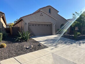 5235 W Blaylock Dr in Phoenix, AZ - Building Photo - Building Photo