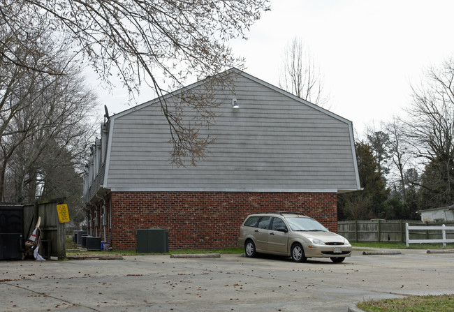 102 Francis St in Portsmouth, VA - Building Photo - Building Photo