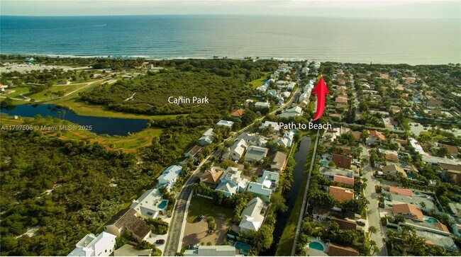 275 Seabreeze Cir in Jupiter, FL - Building Photo - Building Photo