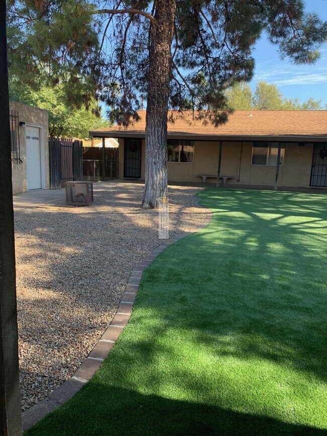 property at 2819 E Fort Lowell Rd