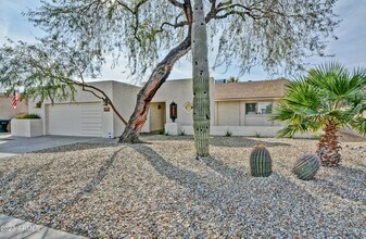 6747 E Aire Libre Ln in Scottsdale, AZ - Building Photo - Building Photo