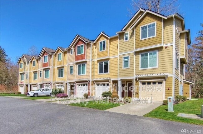 property at 5213 147th St Ct E