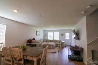 6724 Paso Fino Dr in Bellview, FL - Building Photo - Building Photo