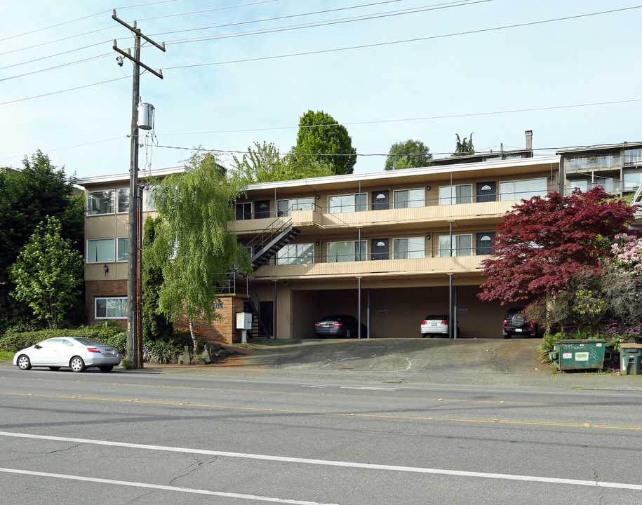 845 W Nickerson St in Seattle, WA - Foto de edificio