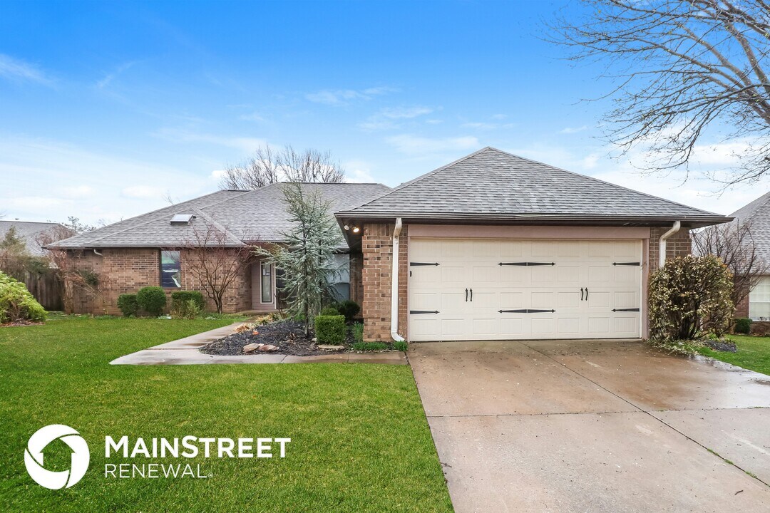 1220 Interurban Way in Edmond, OK - Building Photo