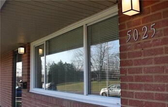 5025 Rye Dr in Dayton, OH - Building Photo - Building Photo