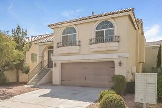 8455 S Kettledrum St in Las Vegas, NV - Building Photo - Building Photo