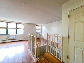 233 W 121st St, Unit 2 in New York, NY - Building Photo - Building Photo