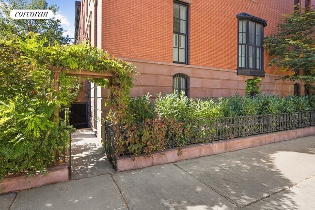 145 Gates Ave in Brooklyn, NY - Building Photo - Building Photo