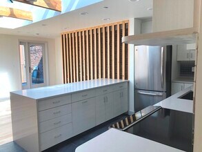 163 Newbury St, Unit 3 in Boston, MA - Building Photo - Building Photo