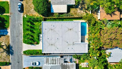 369 Orange Way in West Palm Beach, FL - Building Photo - Building Photo