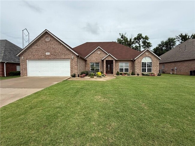 property at 5203 S Brooks Cir