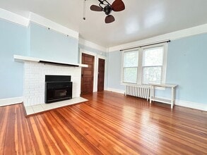 3110 Luxembourg Ave in Norfolk, VA - Building Photo - Building Photo