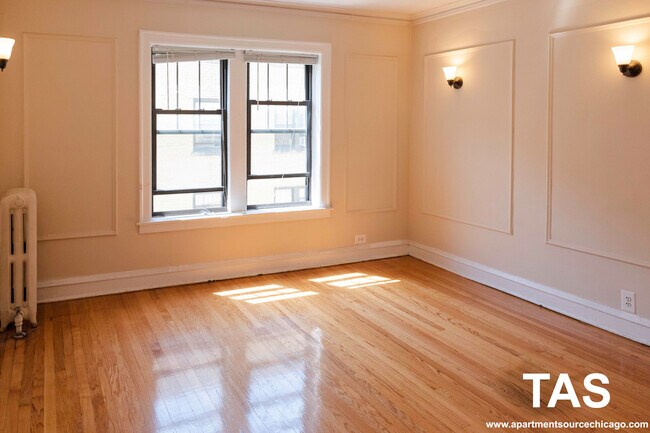 1948 W Wilson Ave, Unit 2 in Chicago, IL - Foto de edificio - Building Photo