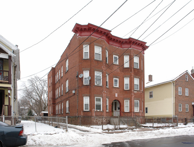 52-54 Bond St in Hartford, CT - Foto de edificio - Building Photo