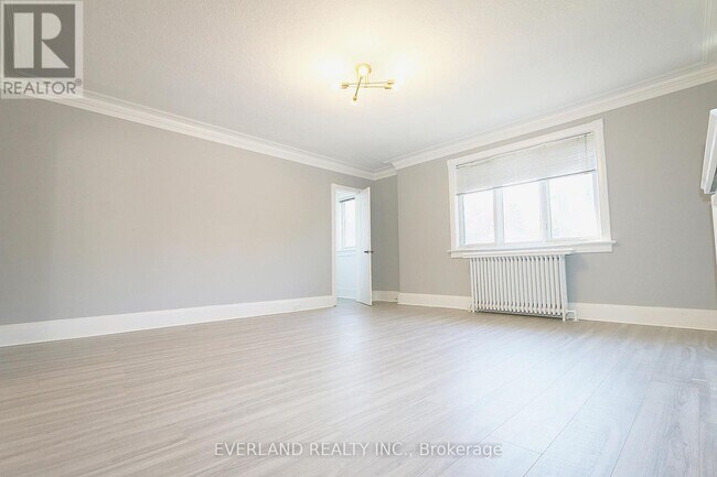 1753 Bayview Ave in Toronto, ON - Building Photo - Building Photo