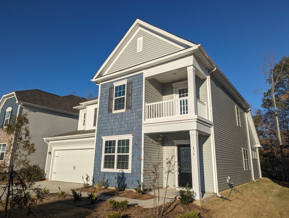 Room in House on Kennerly Ctr Dr in Mooresville, NC - Building Photo