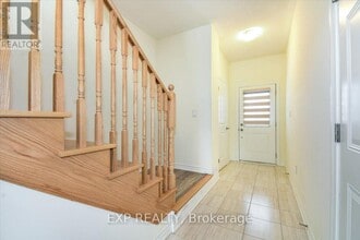 80 Hillcroft Wy in Kawartha Lakes, ON - Building Photo - Building Photo