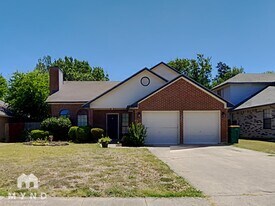 837 Collins Blvd in Cedar Hill, TX - Building Photo
