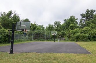 Meadowbrook Village in Fitchburg, MA - Building Photo - Building Photo