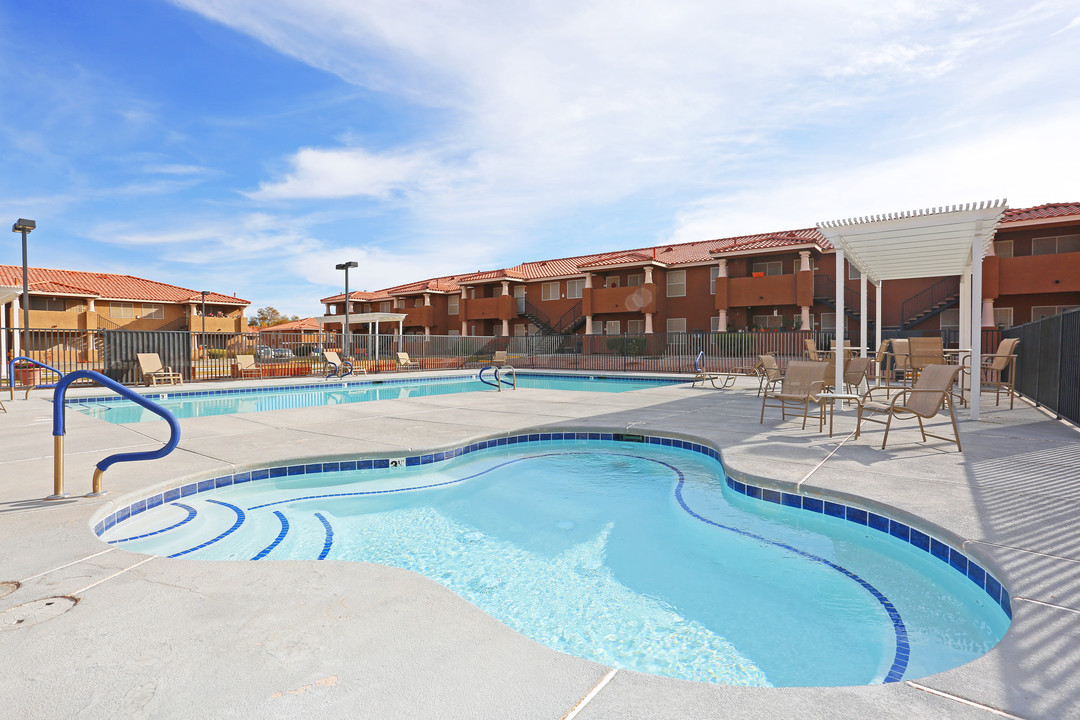 Lake Tonopah SENIOR Apartments in Las Vegas, NV - Building Photo