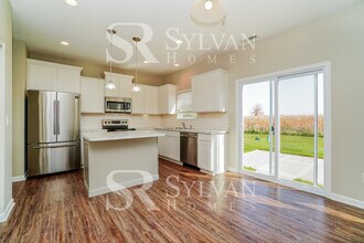 5670 Tarboro Pl in Canal Winchester, OH - Building Photo - Building Photo