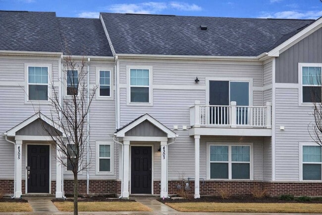 4303 Chelsea Mnr Cir in Aurora, IL - Building Photo - Building Photo