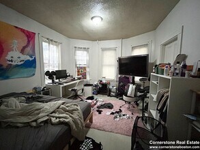 55 Hillside St, Unit 1 in Boston, MA - Building Photo - Building Photo