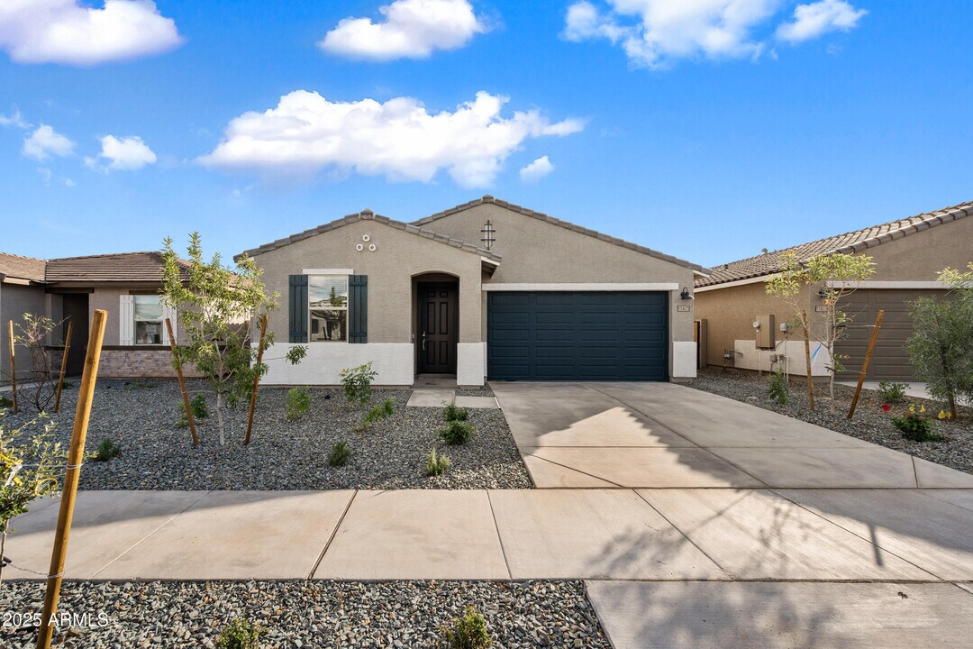 15825 W Gray Fox Trl in Sun City West, AZ - Building Photo