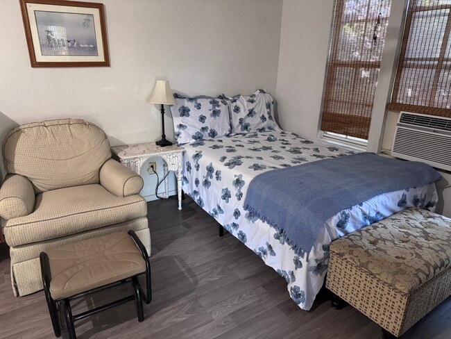3415 N 43rd Pl, Unit 3415 n 43rd Place