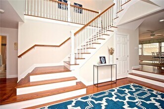 190 Coggeshall Ave in Newport, RI - Building Photo - Building Photo