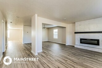 1213 Johnson Ridge Rd in Louisville, KY - Building Photo - Building Photo