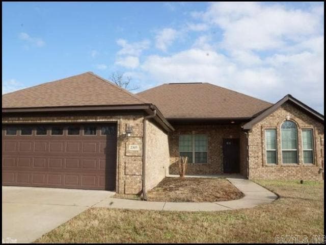 property at 2305 Richland Park Dr