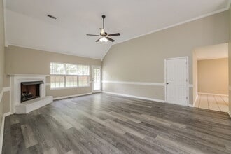 2378 Kindlewood Dr in Southaven, MS - Building Photo - Building Photo
