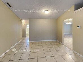 11416 Nature Trail in Port Richey, FL - Building Photo - Building Photo